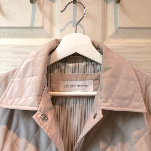 Liz Claiborne Champagne-Colour Quilted Jacket - Picture 3 of 3